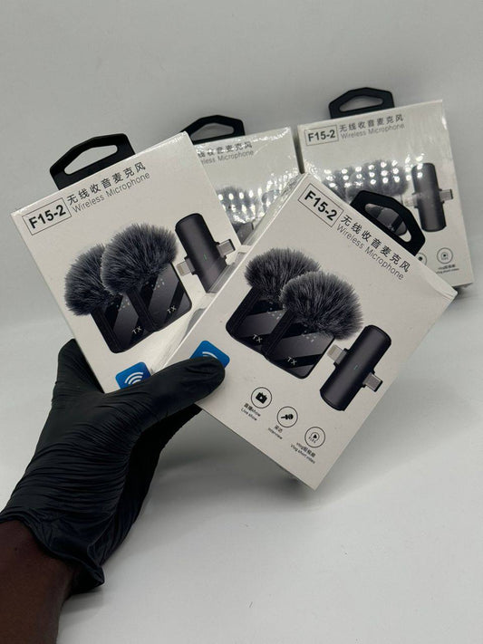 Microphone sans fil F15-2 2 en 1 pour Android et iPhone  ( 1 récepteur + 2 émetteurs )